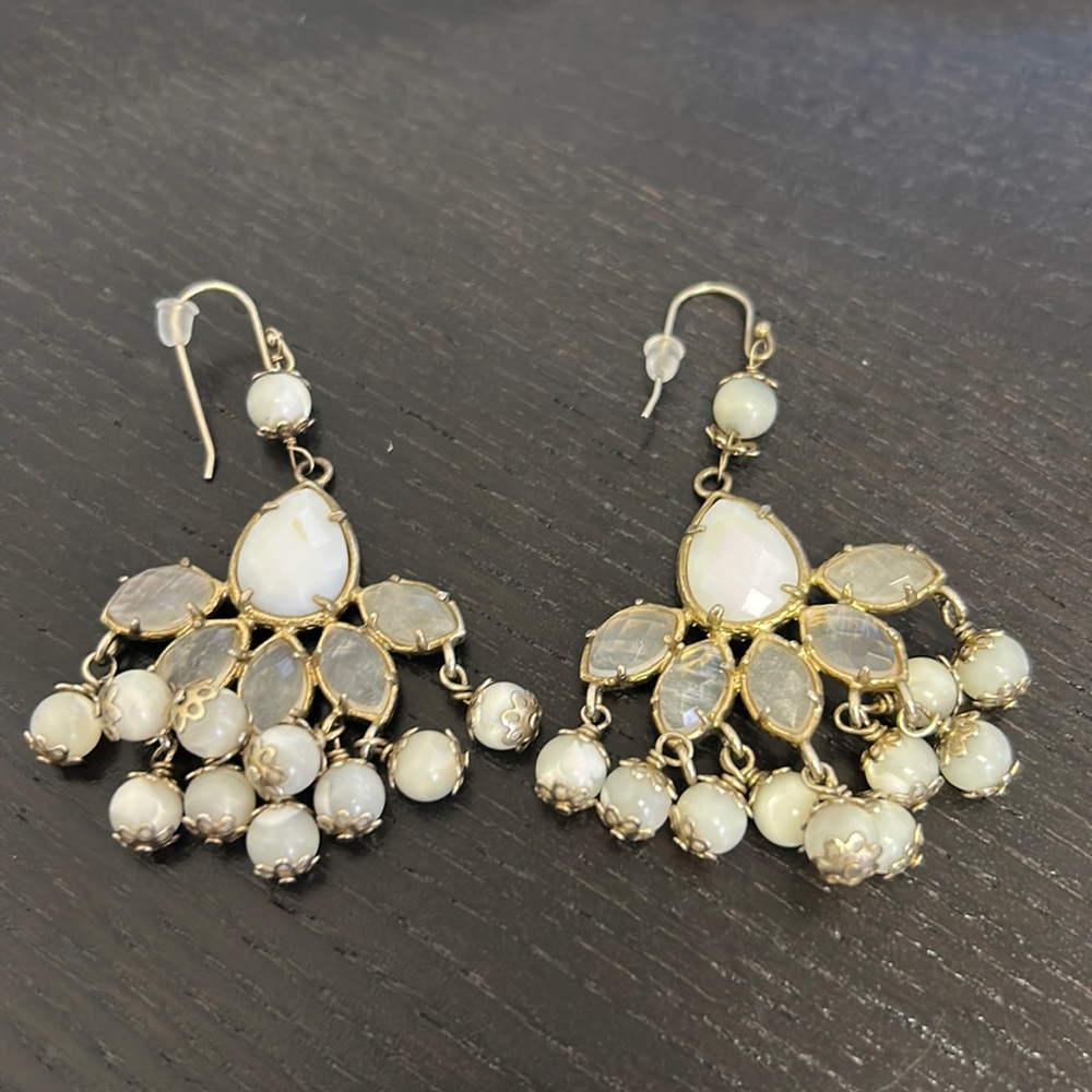 Vintage Kendra Scott Pearl and ivory chandelier earrings.
